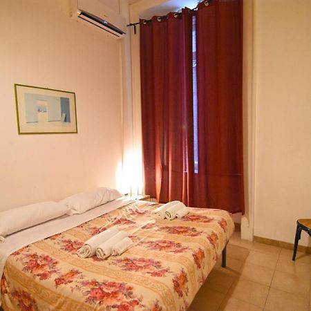 Iside Apartment เนเปิลส์ ภายนอก รูปภาพ