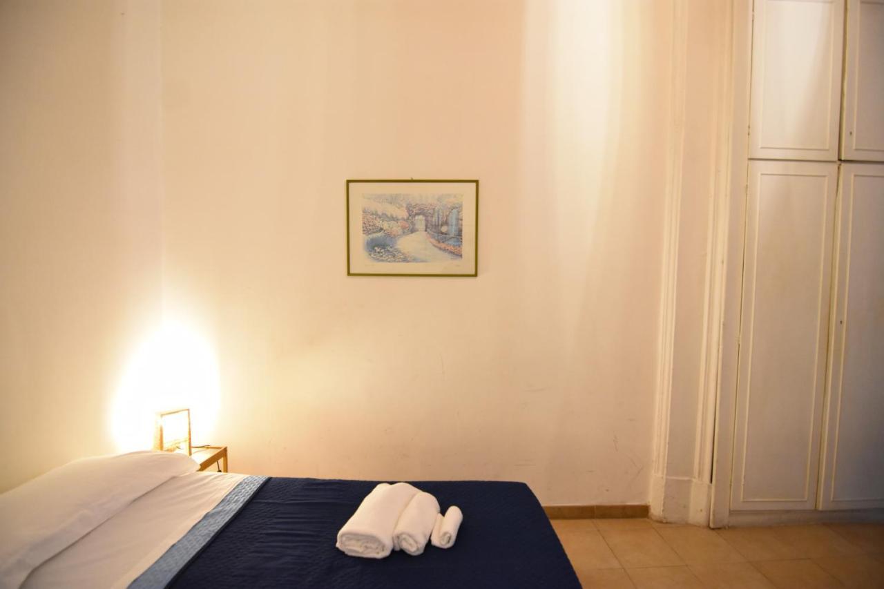 Iside Apartment เนเปิลส์ ภายนอก รูปภาพ