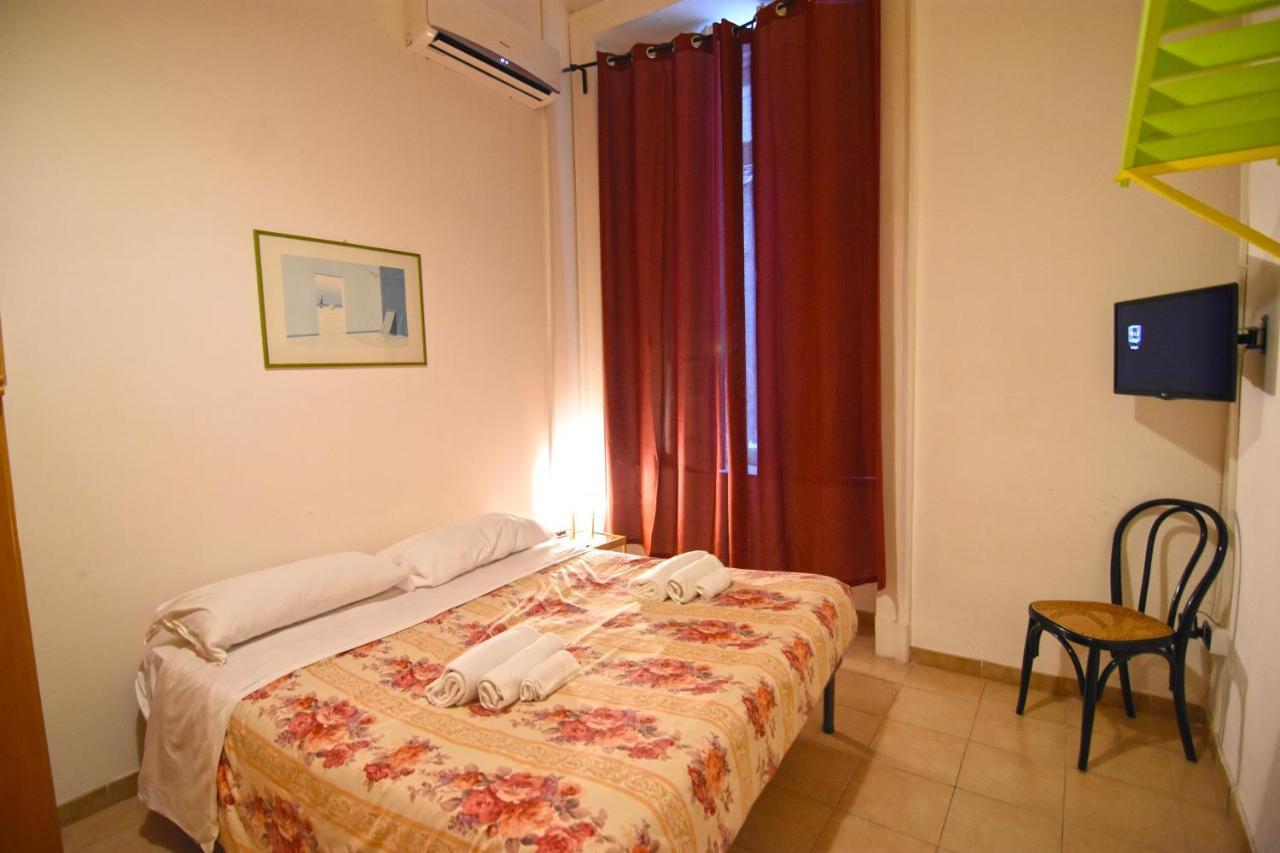 Iside Apartment เนเปิลส์ ภายนอก รูปภาพ